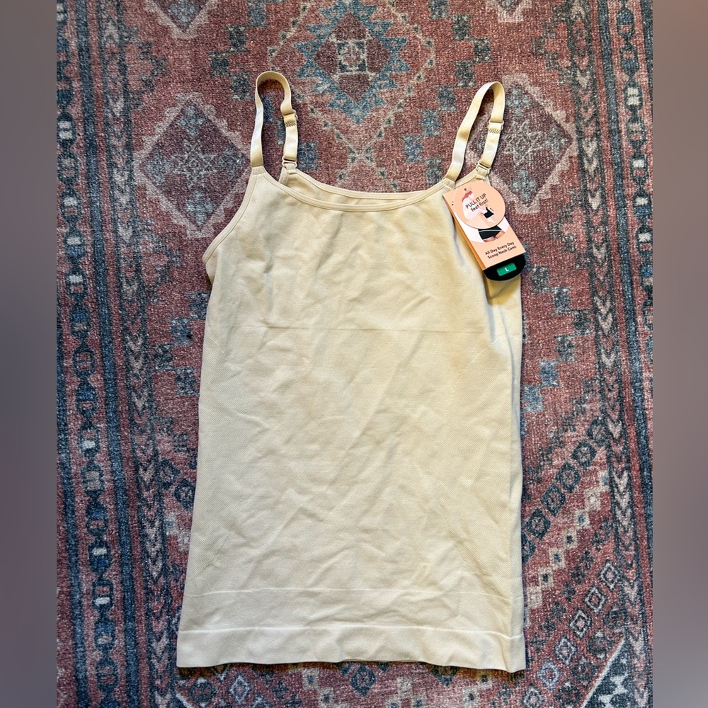 Shapermint All Day Every Day Scoop Neck Cami